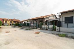 Villa a schiera in Strada Saluzzo 23, Scarnafigi