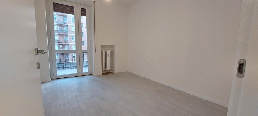 Trilocale in Via Cantore 2, Monza