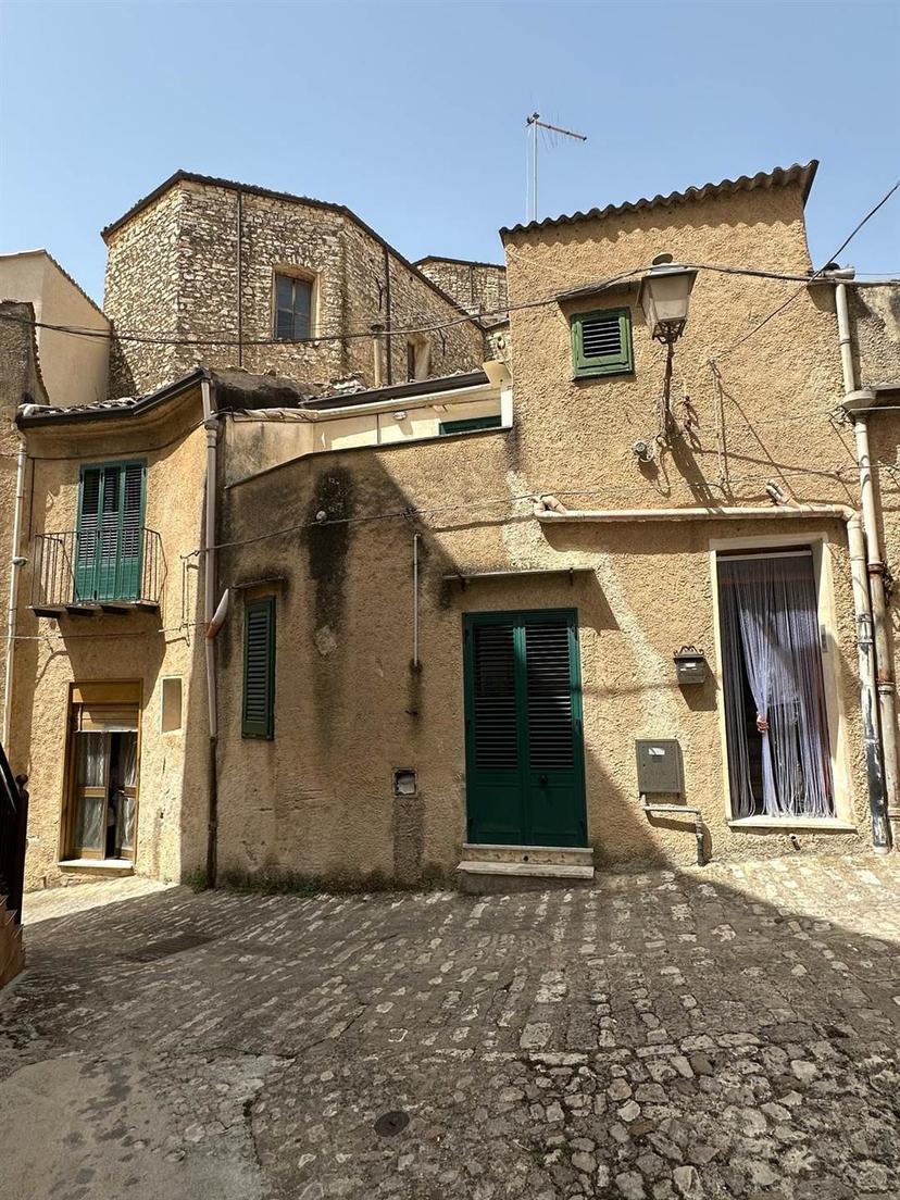 Casa indipendente, Palazzo Adriano — foto 5 di 5
