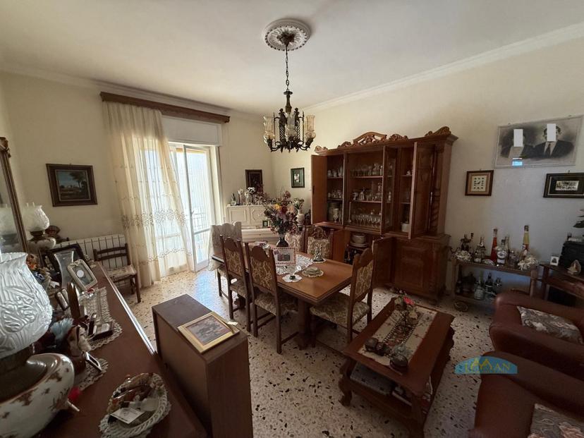 Trilocale in Via Amerigo Vespucci, Ceglie Messapica — foto 3 di 5