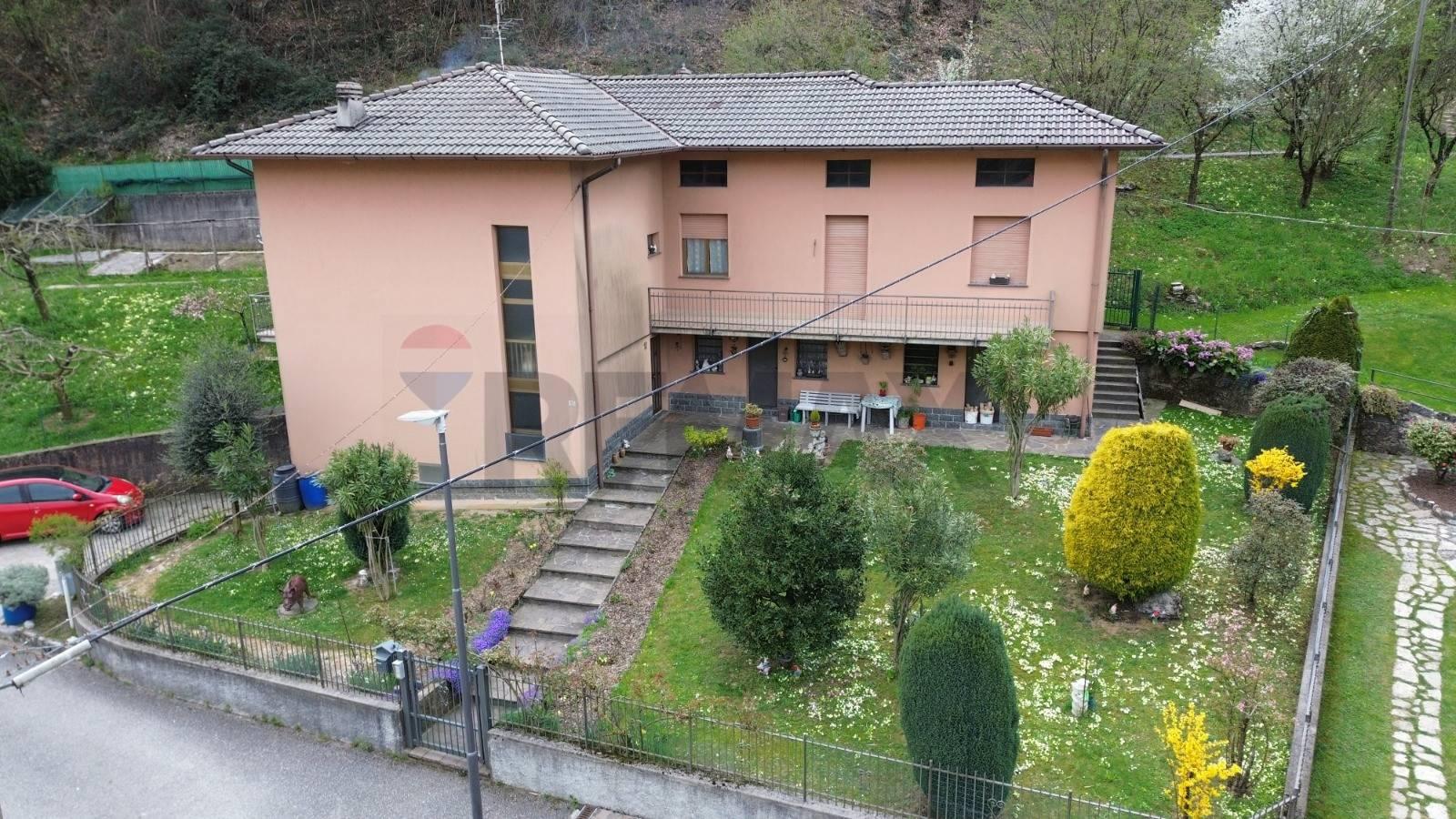 Casa indipendente in Via Bondo 10, Ubiale Clanezzo
