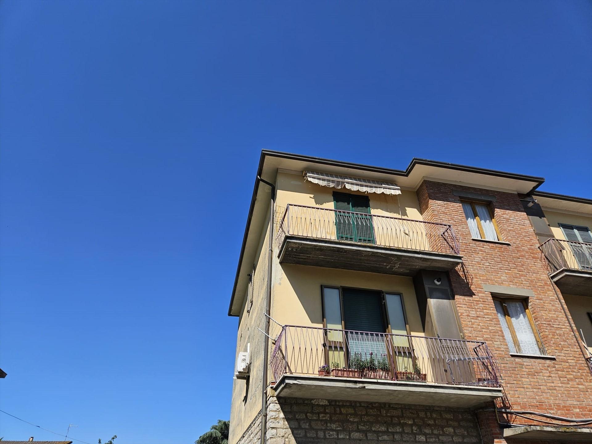 Quadrilocale in Viale Roma 19, Paciano