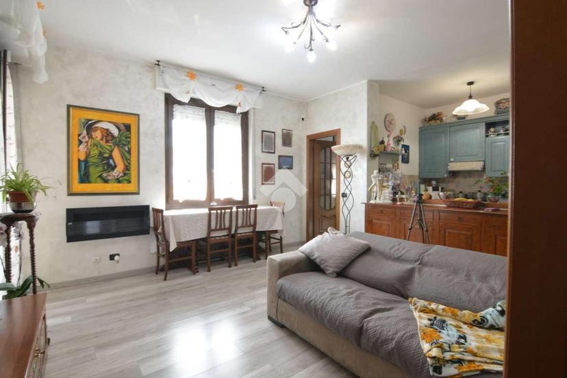 Trilocale in Via Piemonte 11, Bernareggio — foto 4 di 5
