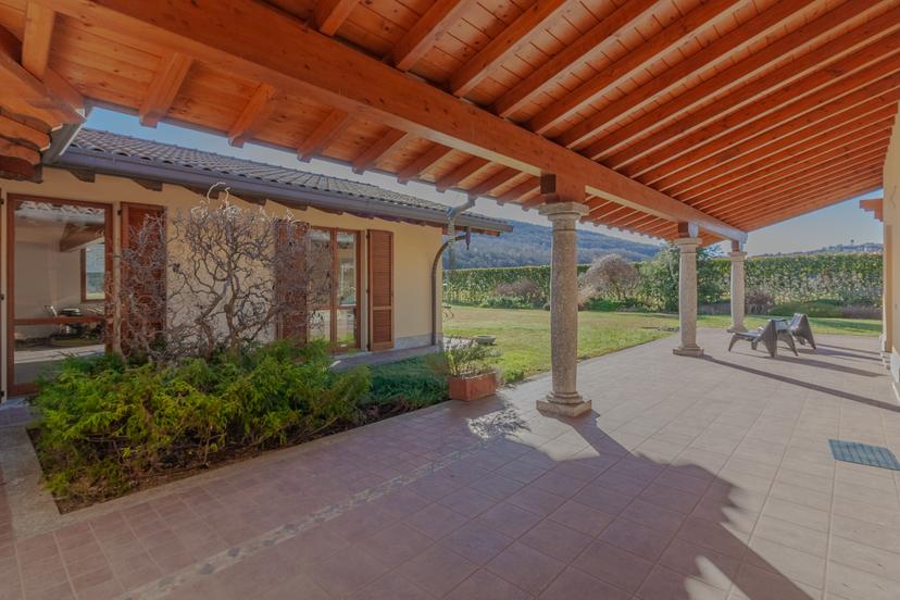 Villa in Via per Asso 12, Caslino d'Erba — foto 3 di 5