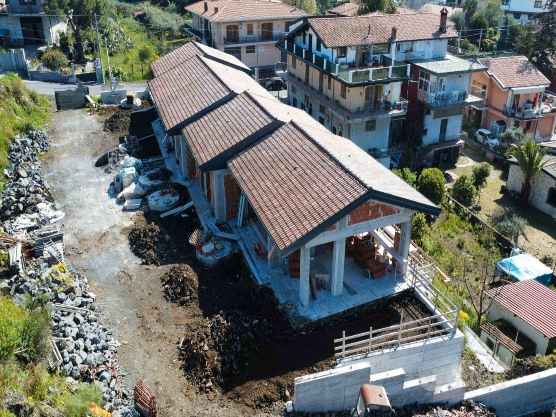 Villa a schiera in Via Luigi Capuana, Trecastagni