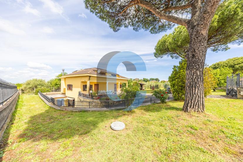 Villa in Via Montecompatri Colonna, Monte Compatri — foto 3 di 5