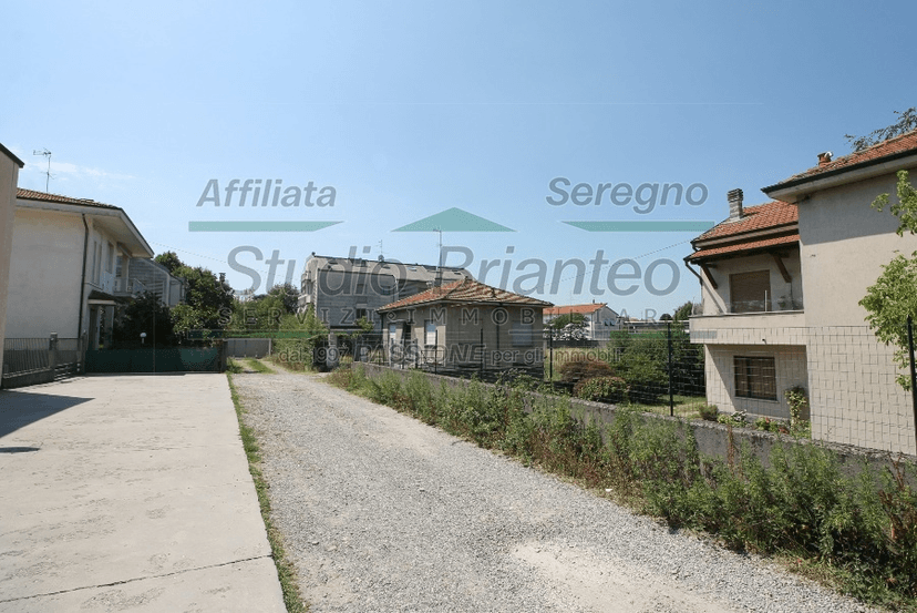 Villa in Via delle Cave, Meda — foto 2 di 5