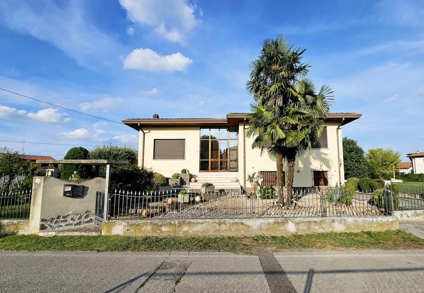 Casa indipendente in Via Giuseppe Verdi, Solesino — foto 4 di 5