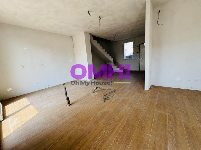 Villa a schiera in Via Nava 30, Gorla Minore — foto 5 di 5