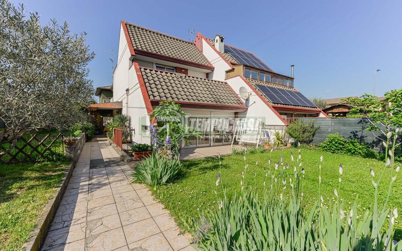 Villa a schiera, Verdellino — foto 2 di 5