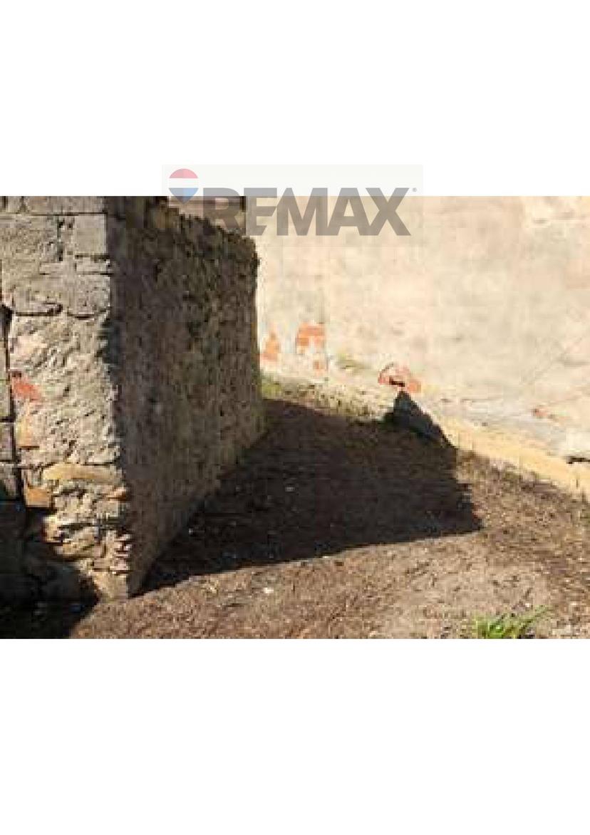 Casa indipendente in C/da Orecchiazzi Snc, Sant'Agata di Militello — foto 2 di 5