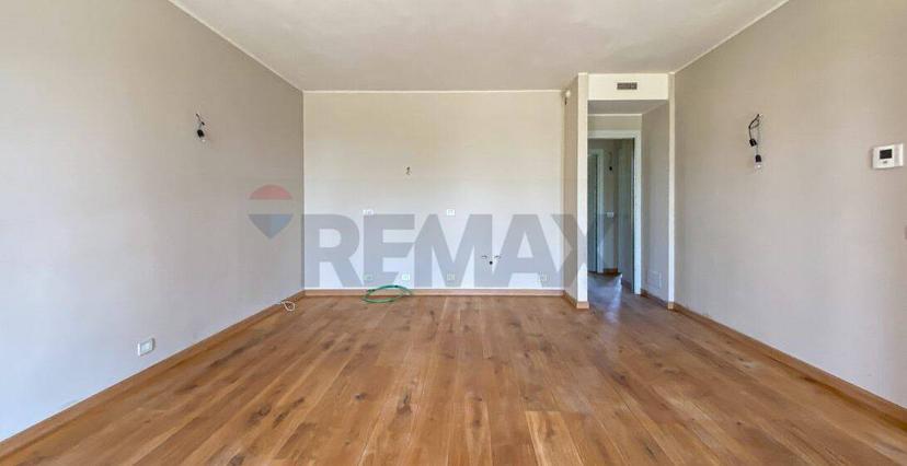 Trilocale in Via Sant'Isidoro 1, Bogogno — foto 2 di 5