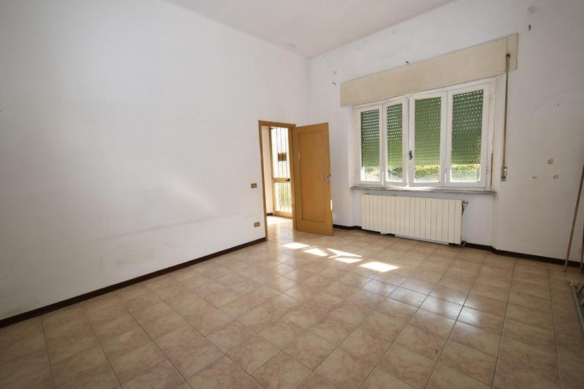 Villa, Vecchiano — foto 4 di 5