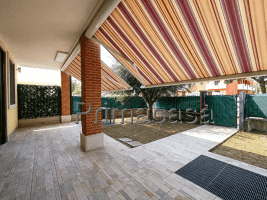 Villa a schiera in Via Vincenzo Ferrarin 11, San Martino Buon Albergo