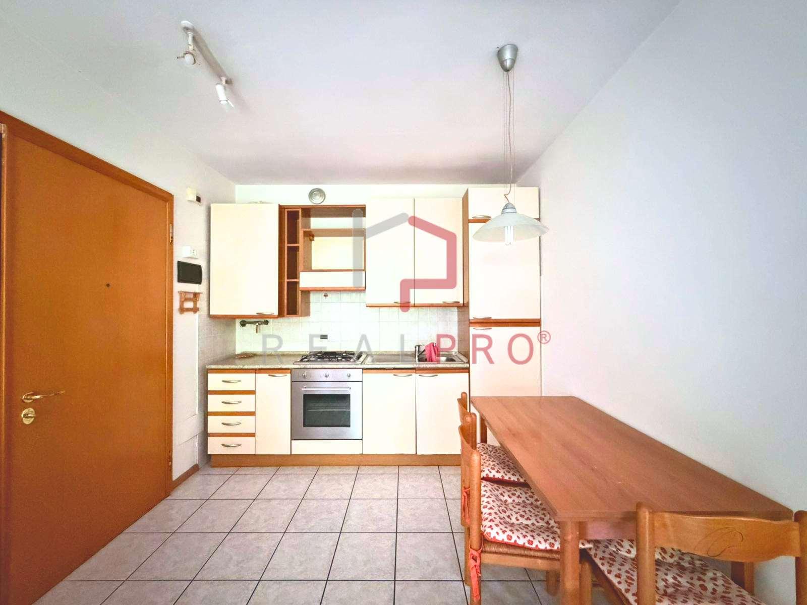 Bilocale in Via delle Vigna , Bolzano