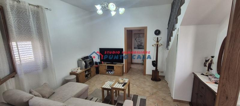Casa indipendente in Via Soria, Valderice