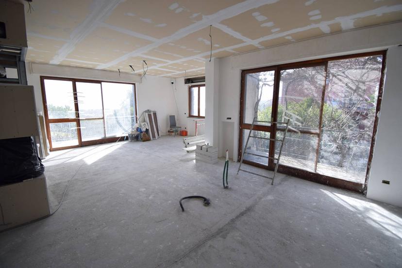 Villa in Via Besusta 13, Diano Castello — foto 4 di 5