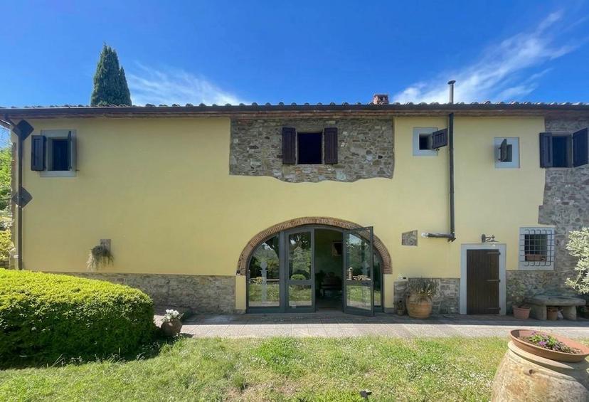 Casa colonica, Carmignano — foto 2 di 5