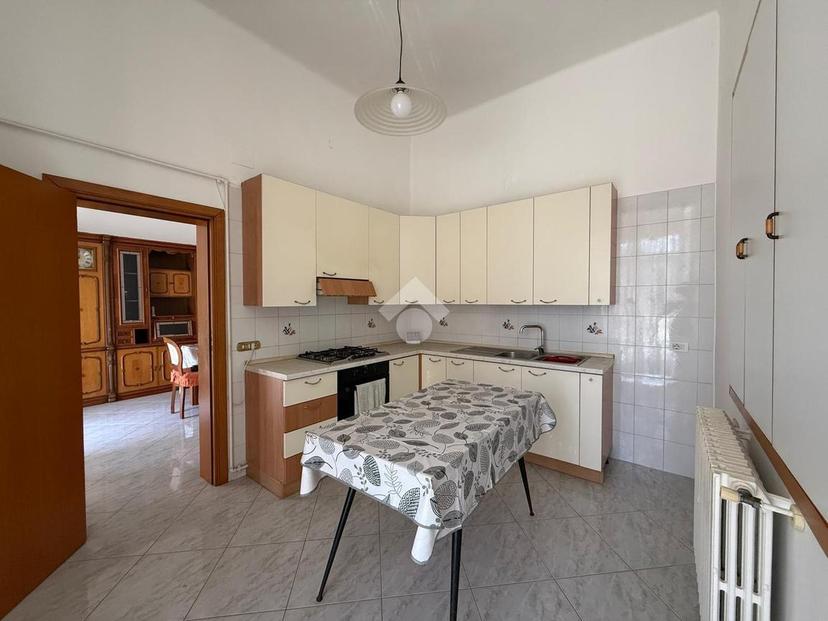 Casa indipendente, Santeramo in Colle — foto 3 di 5
