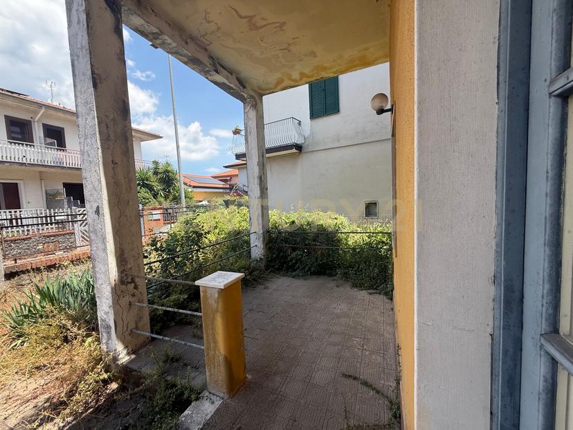 Villa a schiera in Via Mazzini 61, Catania