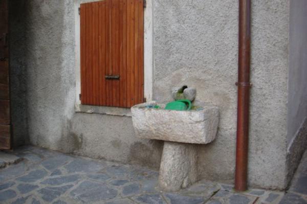 Bilocale in Piazza IV Novembre, Colle Brianza
