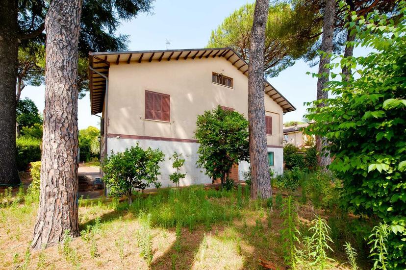 Villa in Via 24 Maggio, Grottaferrata