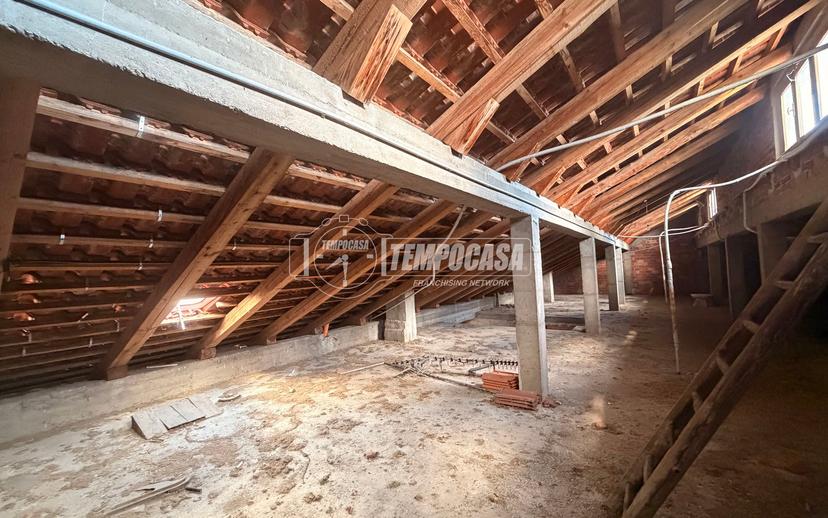 Appartamento in Piazza Comba 28, Almese — foto 3 di 5
