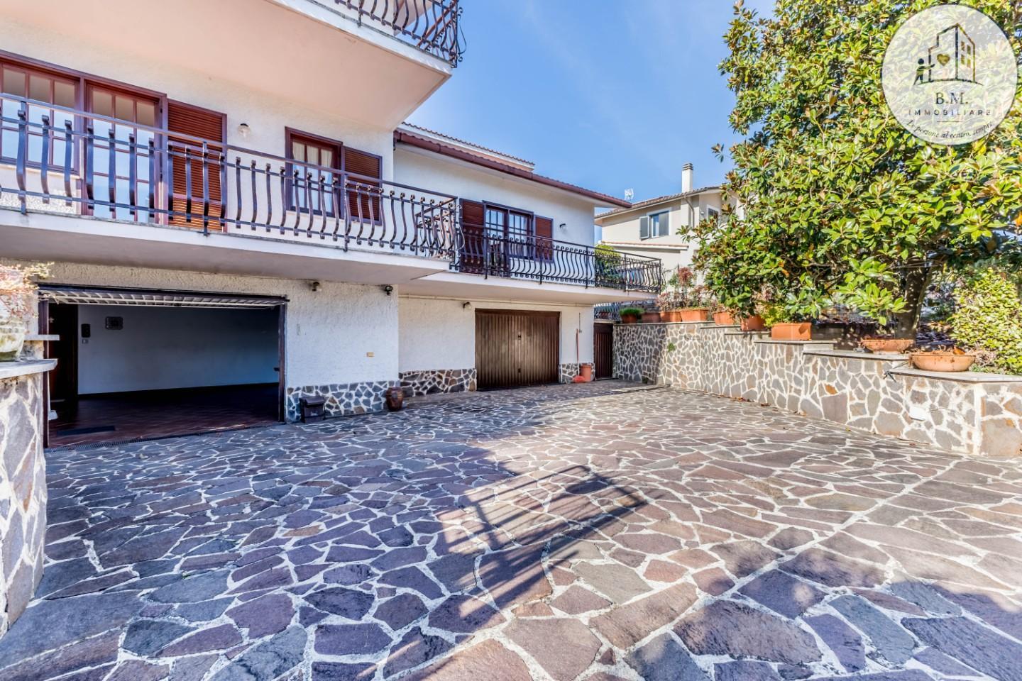 Villa, Rignano Flaminio