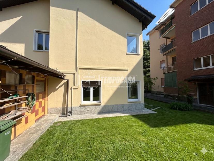 Villa a schiera in Via Felice Coppa, Biella — foto 3 di 5
