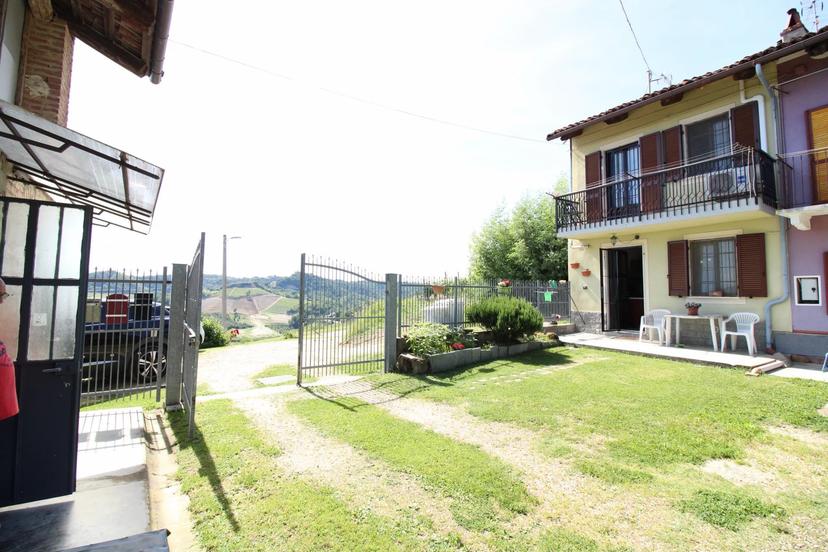 Casa indipendente in Santo Stefano Roero, Santo Stefano Roero — foto 3 di 5
