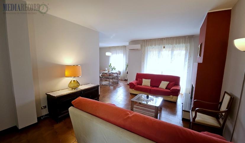 Appartamento in Via Castiglioni, Mozzate — foto 5 di 5
