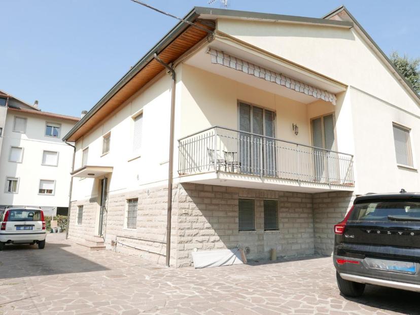 Casa indipendente in Via Tommaso Zoffili 12, Forlì — foto 3 di 5