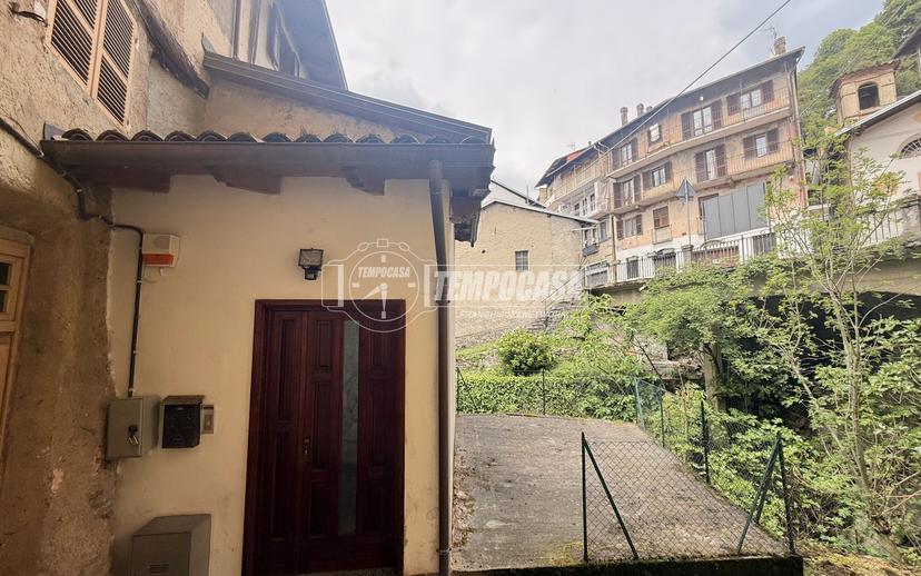 Casa indipendente in Via Roma, Coggiola — foto 2 di 5