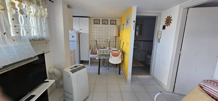 Bilocale in Via XXV Aprile 96, Pineto — foto 2 di 5