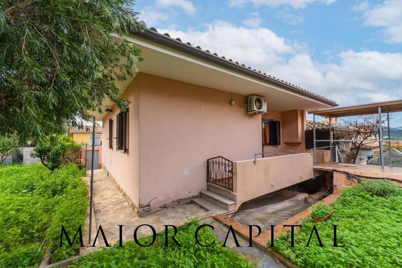 Casa indipendente, San Teodoro — foto 2 di 5