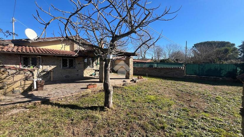 Villa in Via Sp4/a 37, Trevignano Romano — foto 3 di 5