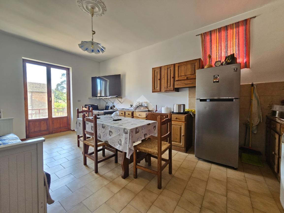 Casa indipendente in Via Borgo Giardino 16, Castelnuovo Belbo