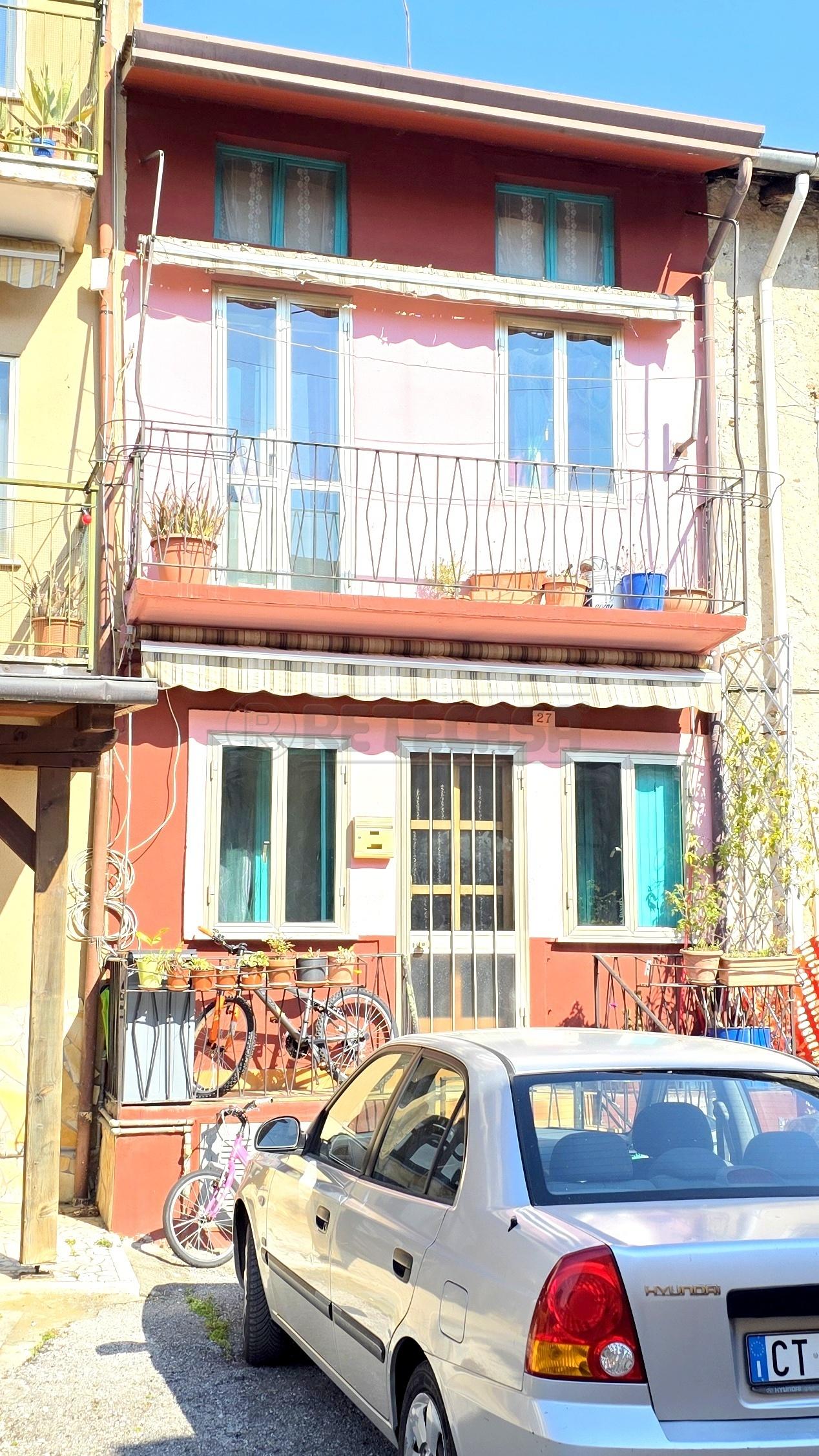Villa a schiera, Valdagno