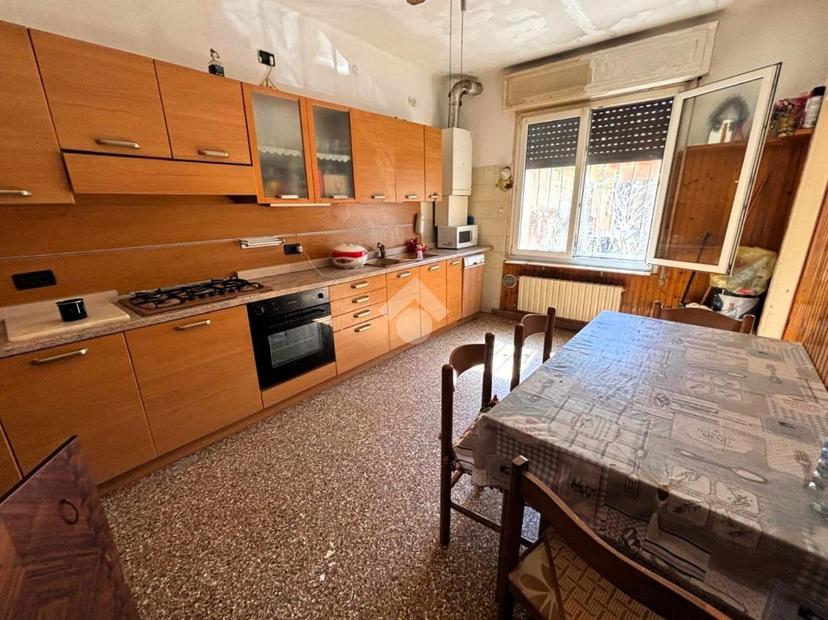 Casa indipendente in Via a. Diaz 139, Roncoferraro — foto 2 di 5
