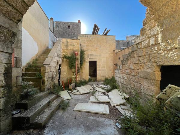 Appartamento in Via Castrignano 16, Martano