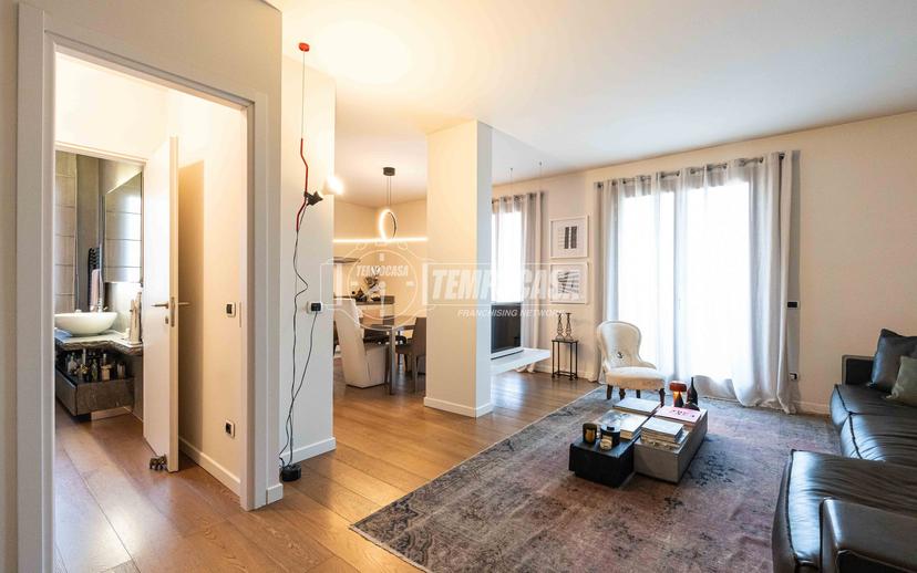 Trilocale in Via degli Artigiani 2, Inverigo — foto 2 di 5