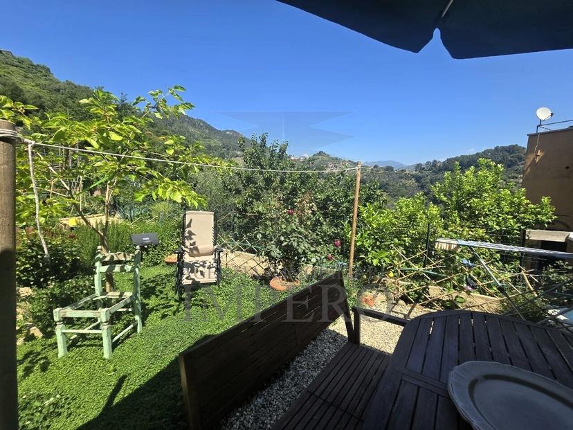 Villa a schiera in Via Felice Cascione 19, Ventimiglia — foto 2 di 5