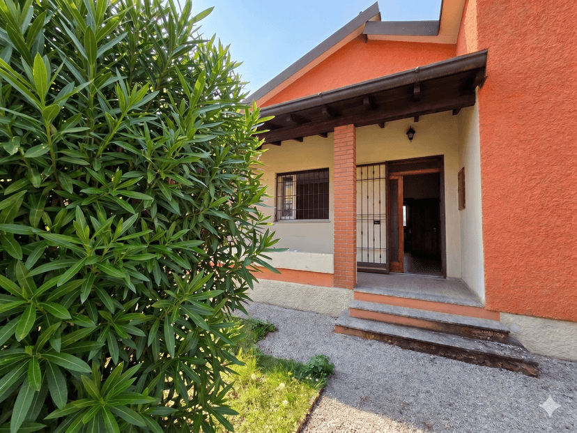 Casa indipendente in Chiesanuova, Brescia — foto 2 di 5