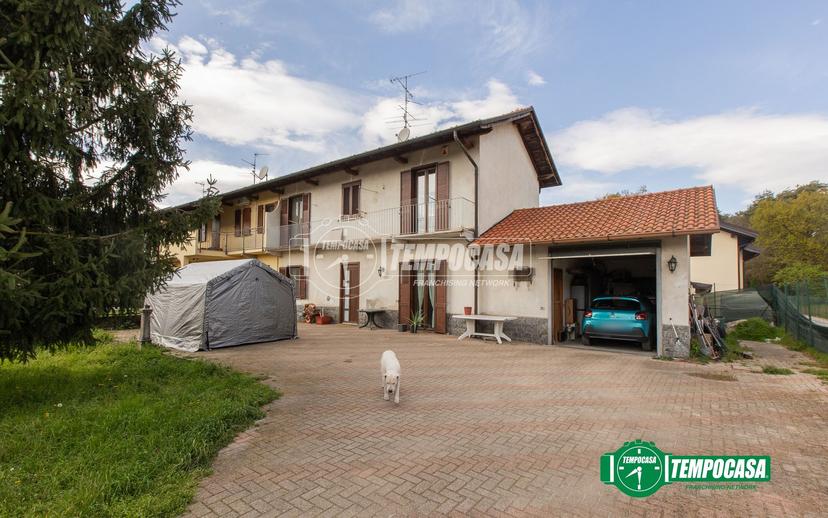 Casa indipendente in Via Sant'Anna 10/B, Lonate Pozzolo — foto 3 di 5