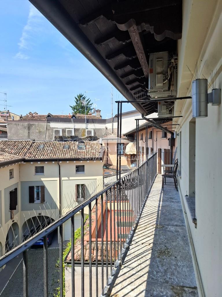 Trilocale in Piazza Duomo, Desenzano del Garda — foto 3 di 5