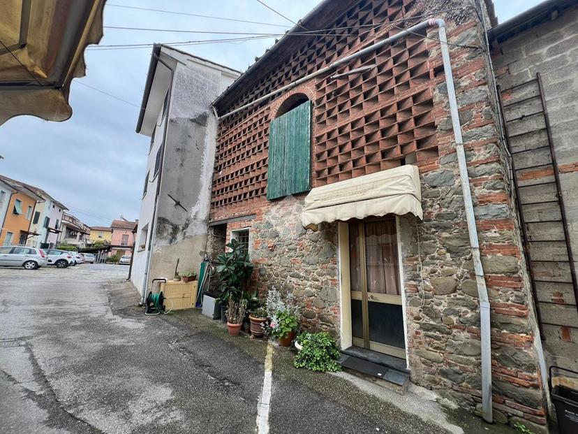 Quadrilocale in Via Bertolli, Porcari — foto 2 di 5