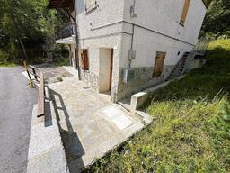 Appartamento in Via degli Alpini 8, Pietraporzio
