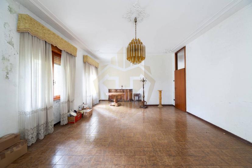 Casa indipendente in Via Ugo Bassi 42, Monza — foto 5 di 5