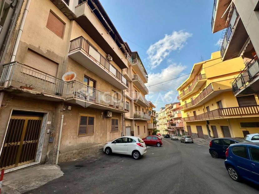 Trilocale in Via Santa Lucia 48, Reggio di Calabria — foto 4 di 5