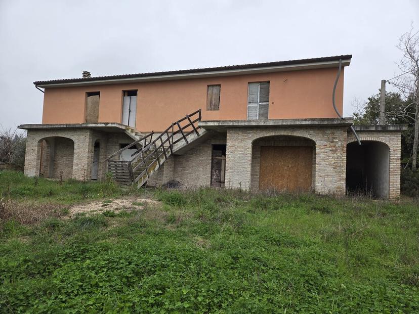 Casale in Strada Provinciale 35, Montecosaro — foto 4 di 5